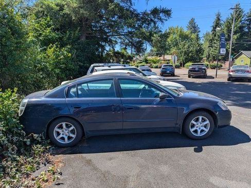 Used 2005 Nissan Altima 2.5 S w/ (H01) Premium Convenience Pkg FWD image 3