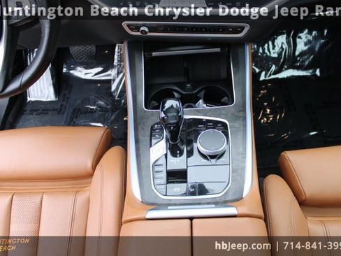 Used 2021 BMW X5 xDrive40i w/ Convenience Package image 14