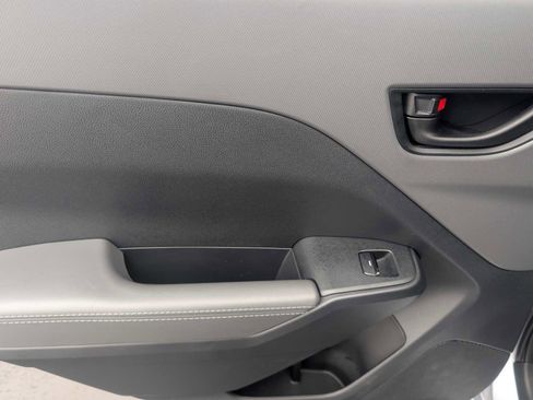 Certified 2025 Subaru Crosstrek 2.0i Premium image 22