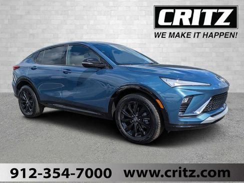 Used 2024 Buick Envista Sport Touring image 1