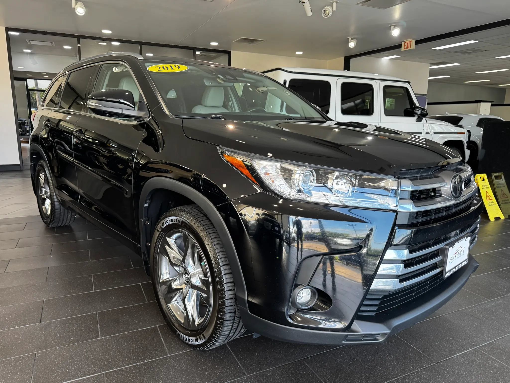 Used 2019 Toyota Highlander Limited Platinum w/ Protection Package #3 AWD/4WD image 7