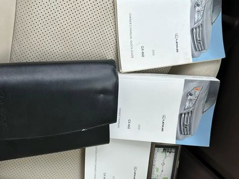 Used 2010 Lexus GX 460 Premium image 30