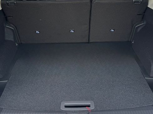 Used 2026 Nissan Rogue SV image 16