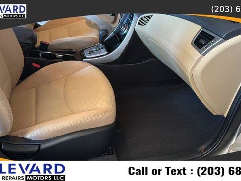 Used 2013 Hyundai Elantra GLS w/ Preferred Pkg FWD image 31