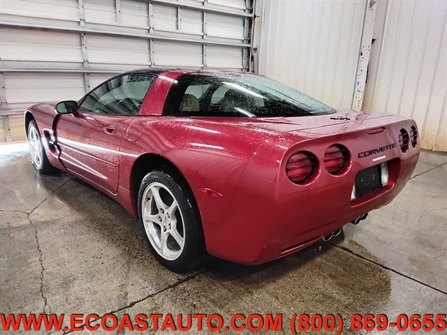 Used 2001 Chevrolet Corvette Coupe w/ Preferred Equipment Group1 RWD image 3