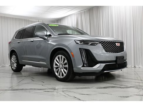 Certified 2024 Cadillac XT6 Premium Luxury w/ Technology Package AWD/4WD image 2