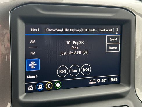 Used 2025 Chevrolet Silverado 1500 Custom image 26