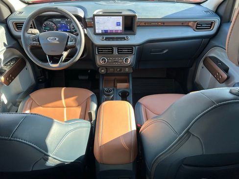 Used 2024 Ford Maverick Lariat w/ FX4 Off-Road Package image 24