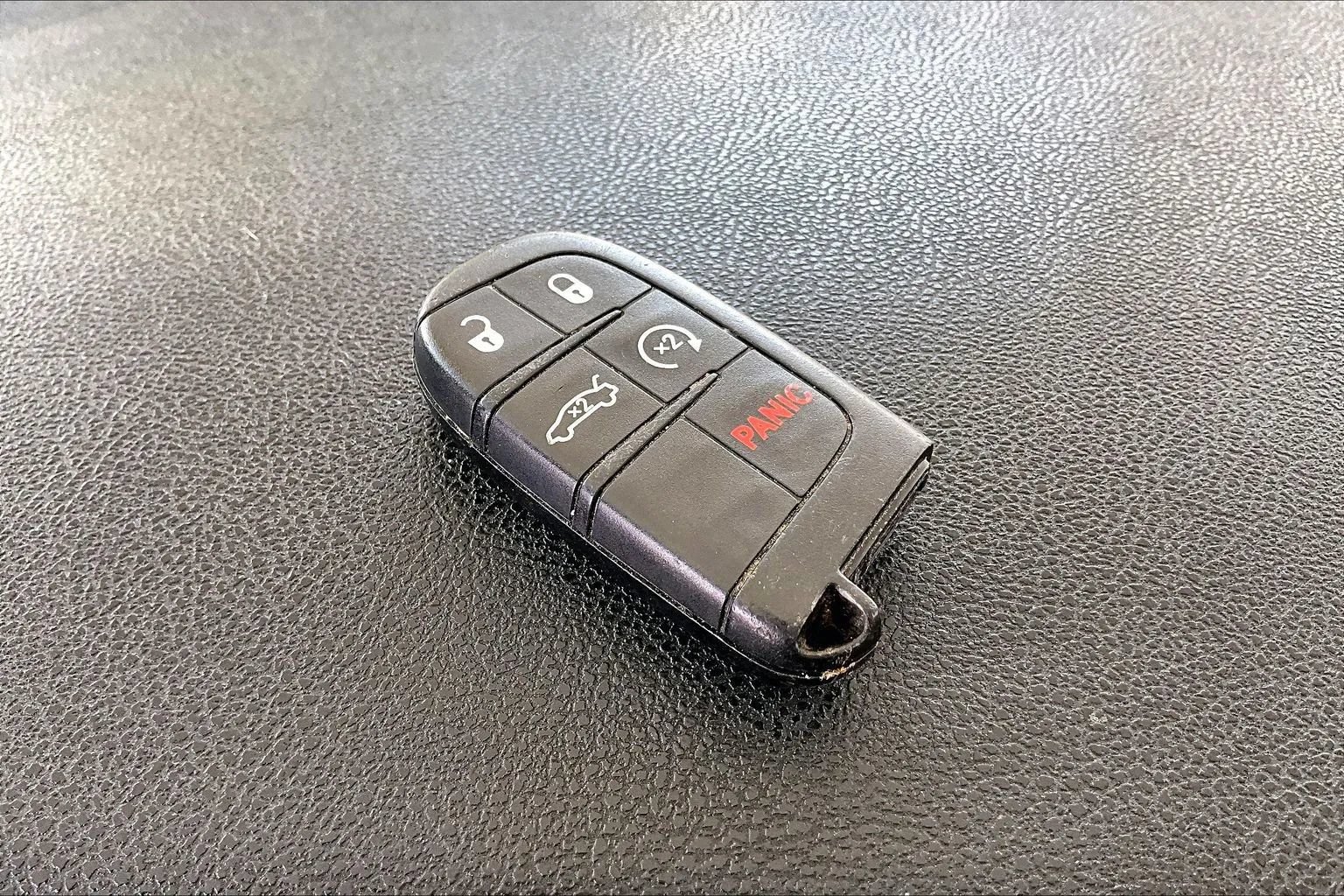 Used 2018 Dodge Charger SXT Plus w/ Navigation & Travel Group RWD image 31