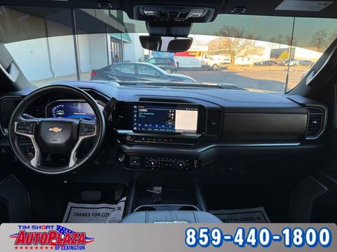 Used 2024 Chevrolet Silverado 2500 High Country w/ High Country Premium Package AWD/4WD image 31