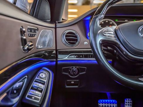 Used 2016 Mercedes-Benz S 550 Sedan image 29