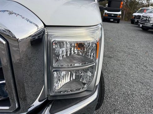 Used 2011 Ford F250 XLT image 29
