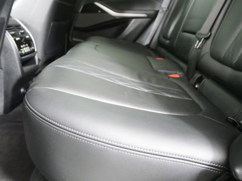 Used 2019 BMW X5 xDrive40i w/ M Sport Package image 14