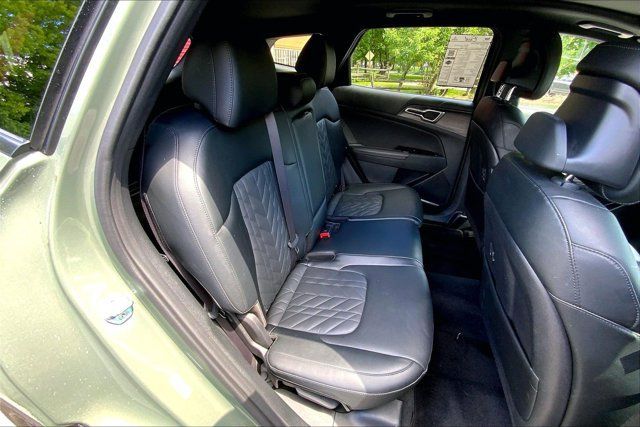 Used 2023 Kia Sportage X-Line w/ X-Line Premium Package AWD/4WD image 26