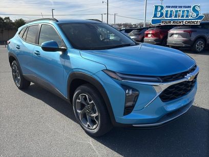 New 2026 Chevrolet Trax LT w/ Driver Confidence Package