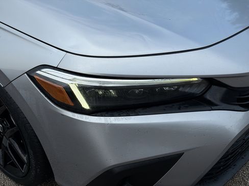 Certified 2023 Honda Civic Sport image 33