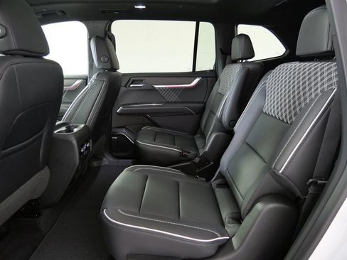 New 2026 GMC Acadia Denali w/ Super Cruise Package AWD/4WD image 14