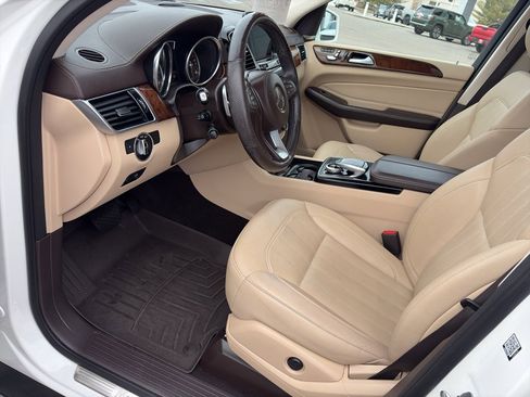 Used 2019 Mercedes-Benz GLS 450 4MATIC image 11