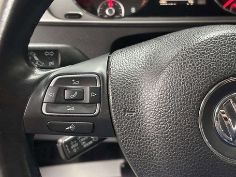 Used 2012 Volkswagen CC Sport FWD image 28