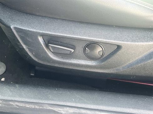 Used 2023 Ford Mustang Premium image 11