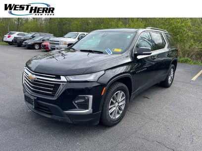 Used 2023 Chevrolet Traverse LT