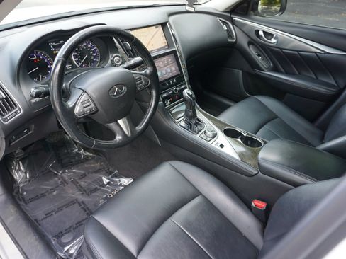 Used 2016 INFINITI Q50 3.0t Premium w/ Driver Assistance Package AWD/4WD image 26