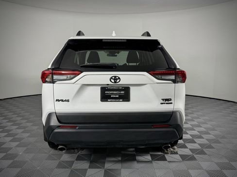 Used 2020 Toyota RAV4 TRD Off-Road image 8