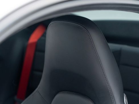 Used 2018 Porsche 911 Carrera S RWD image 18