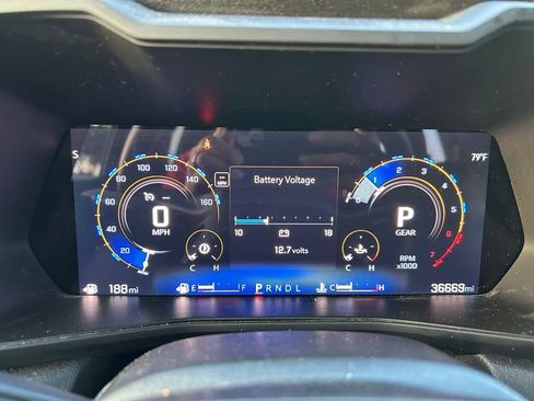 Used 2024 Chevrolet Colorado W/T w/ WT Convenience Package II RWD image 22