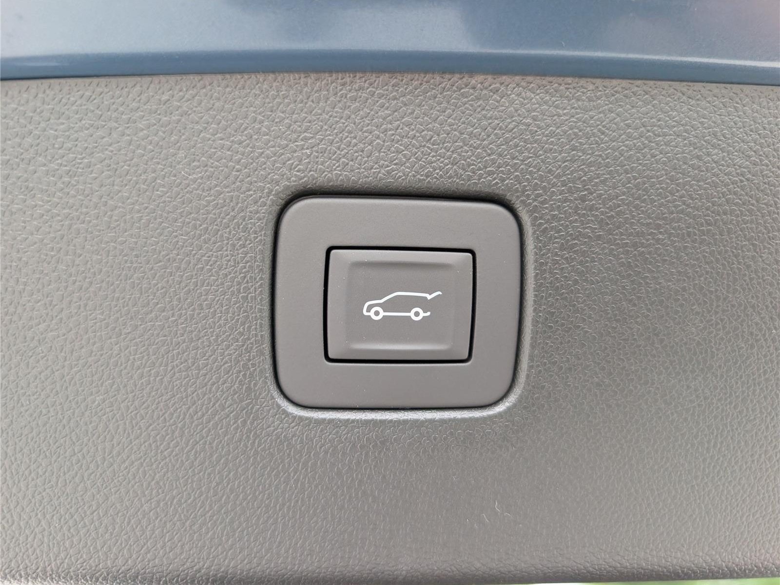 New 2026 Buick Envista Sport Touring w/ Convenience II Package FWD image 10