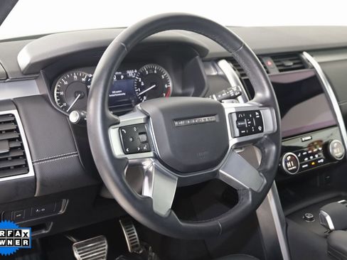 Used 2023 Land Rover Discovery S R-Dynamic image 6