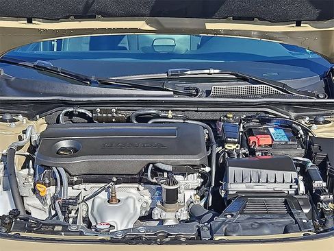 Certified 2025 Honda Civic Sport image 26