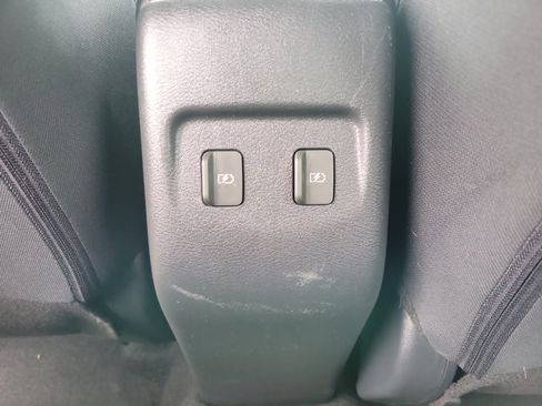Used 2024 Nissan Kicks SV FWD image 8