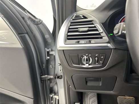 Used 2023 BMW X3 xDrive30i w/ Convenience Package image 31