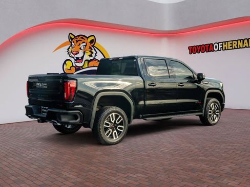Used 2026 GMC Sierra 1500 AT4 w/ AT4 Premium Package AWD/4WD image 6