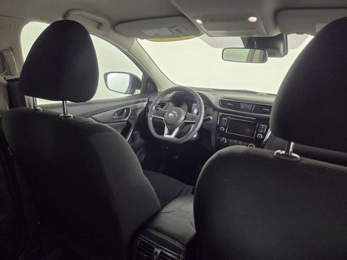 Used 2020 Nissan Rogue Sport S FWD image 30