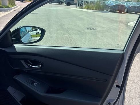 Used 2025 Honda Accord SE image 10