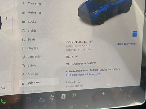 Used 2023 Tesla Model Y Long Range image 30