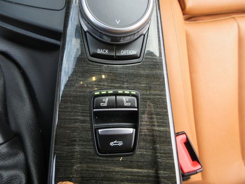 Used 2019 BMW 440i Convertible w/ Convenience Package image 13