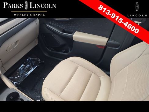 Used 2020 Ford Escape Titanium FWD image 14