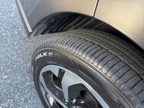 Used 2022 Subaru Forester Touring w/ Popular Package #3 image 25