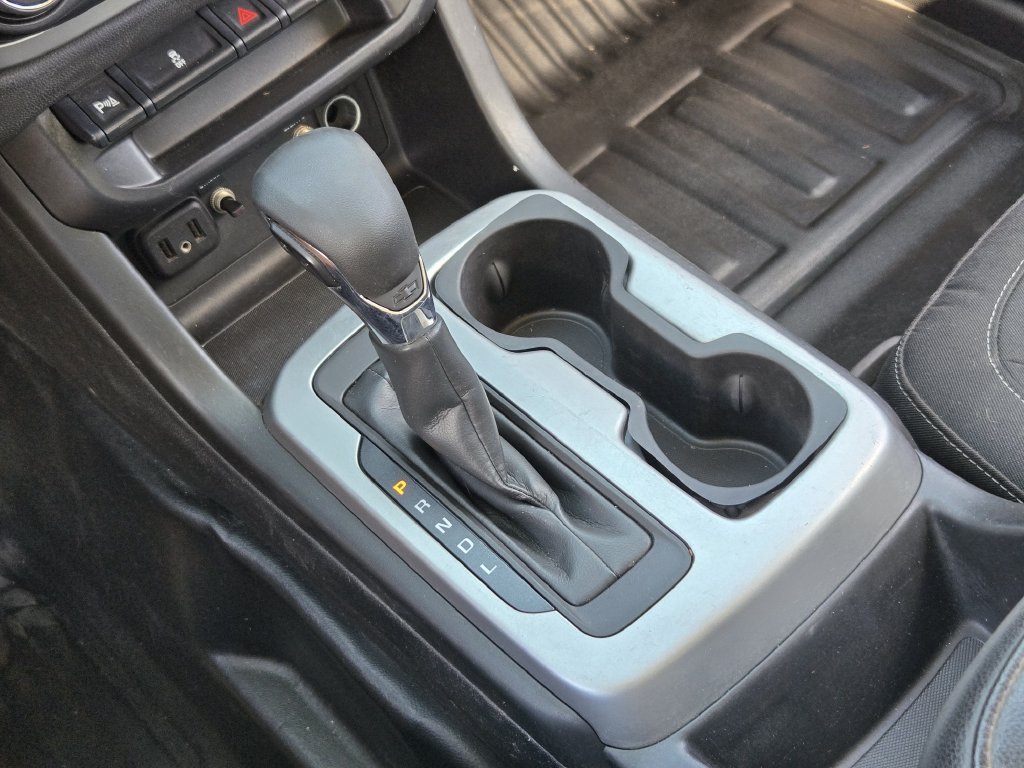 Used 2022 Chevrolet Colorado LT w/ Fleet Safety Package RWD image 21
