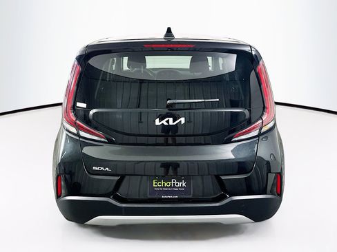 Used 2025 Kia Soul LX w/ LX Technology Package image 7