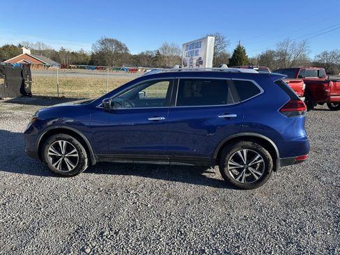 Used 2019 Nissan Rogue SV w/ Premium Package image 8