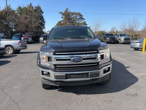 Used 2019 Ford F150 XLT image 2