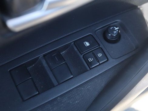 Used 2020 Toyota Corolla LE w/ LE Premium Package FWD image 11