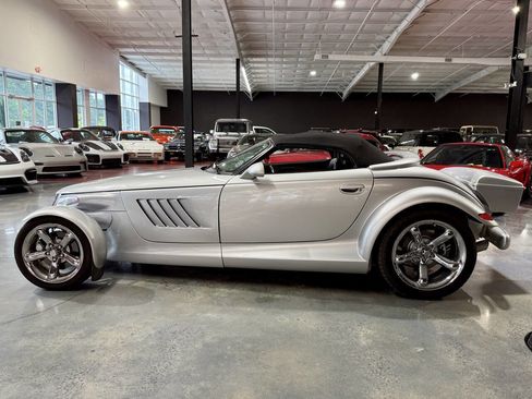 Used 2001 Plymouth Prowler image 3