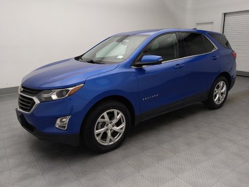 Used 2019 Chevrolet Equinox LT AWD/4WD image 2