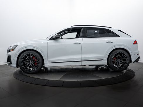 New 2026 Audi SQ8 Prestige image 6