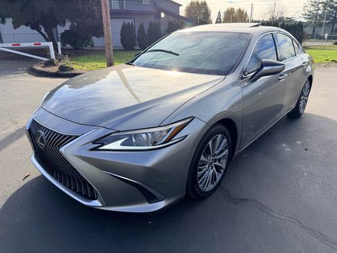 Used 2021 Lexus ES 250 w/ Premium Package image 1